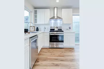 15706 Dunmoor Drive, Houston, TX 77059 - Photo 16