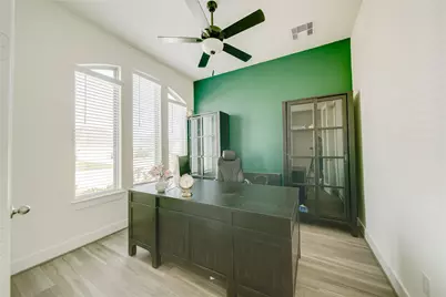 4903 Dickens Landing Drive, League City, TX 77573 - Photo 4