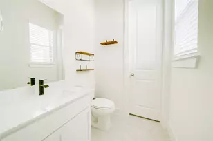 4903 Dickens Lndg Dr, League City, TX 77573 - Photo 6