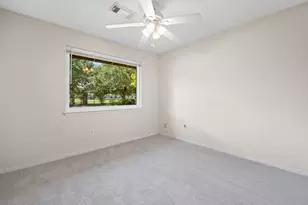 9766 Cedardale Dr, Houston, TX 77055 - Photo 30