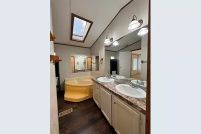 143 Mehringer Road, Shepherd, TX 77371 - Photo 6