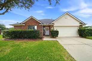 607 29th Ave N, Texas City, TX 77590 - Photo 1