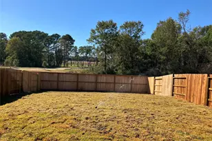 9006 Cape Birdland Dr, Baytown, TX 77521 - Photo 2