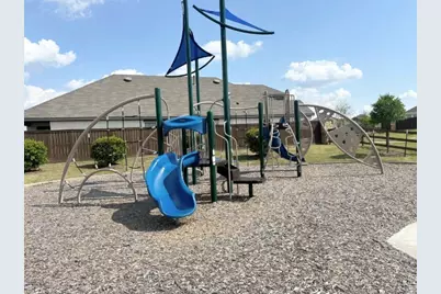 4346 Maple Root Lane, Pinehurst, TX 77362 - Photo 18