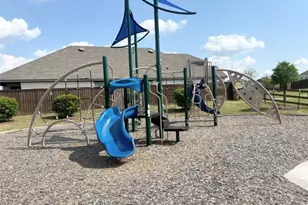 4346 Maple Root Ln, Pinehurst, TX 77362 - Photo 18