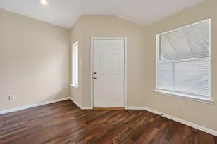 5443 Evergreen Canyon Rd, Houston, TX 77066 - Photo 10