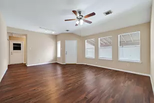 5443 Evergreen Canyon Rd, Houston, TX 77066 - Photo 14