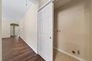 5443 Evergreen Canyon Rd, Houston, TX 77066 - Photo 16