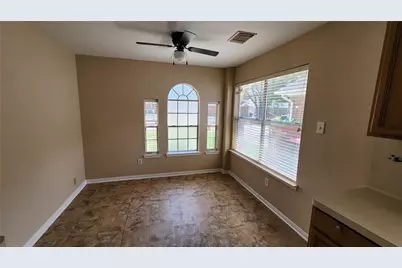 5443 Evergreen Canyon Road, Houston, TX 77066 - Photo 14