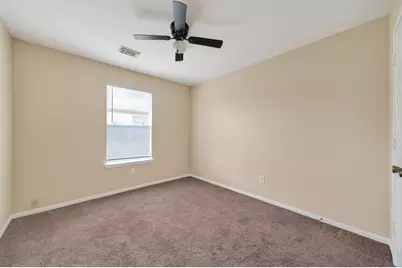 5443 Evergreen Canyon Road, Houston, TX 77066 - Photo 30