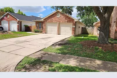 5443 Evergreen Canyon Road, Houston, TX 77066 - Photo 2