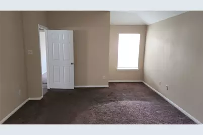 5443 Evergreen Canyon Road, Houston, TX 77066 - Photo 16
