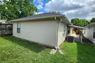 5443 Evergreen Canyon Rd, Houston, TX 77066 - Photo 36