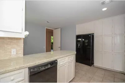 130 Sugarberry Circle, Houston, TX 77024 - Photo 10