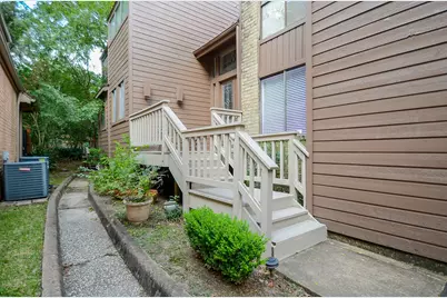130 Sugarberry Circle, Houston, TX 77024 - Photo 2