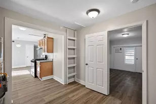 9834 Denning Dr, Houston, TX 77078 - Photo 6