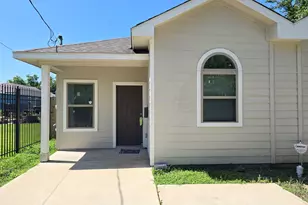 3702 Wylie St, Houston, TX 77026 - Photo 1