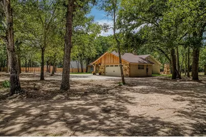 5504 Hillside, Brenham, TX 77833 - Photo 2