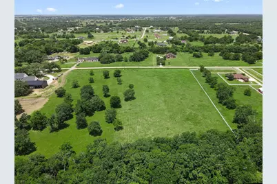 16403 Sun Valley Lane, Rosharon, TX 77583 - Photo 2