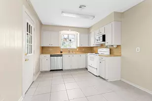 4967 Lazy Ln, Montgomery, TX 77316 - Photo 10
