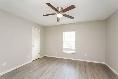 1523 Clear Valley Drive, Houston, TX 77014 - Photo 16