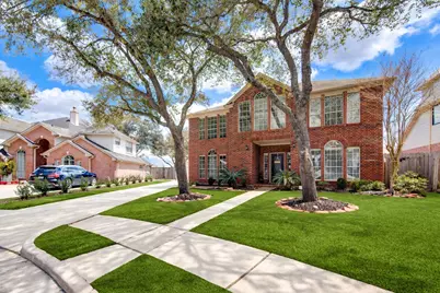 4007 Perry Knoll Court, Sugar Land, TX 77479 - Photo 4