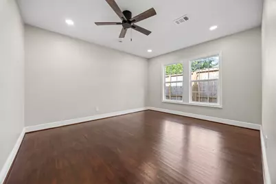 2538 Southgate Boulevard, Houston, TX 77030 - Photo 16