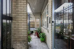 266 W Riverwood Dr, Houston, TX 77076 - Photo 4