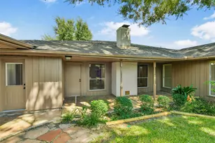 16422 Glenshannon Dr, Houston, TX 77059 - Photo 34
