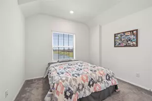 736 Scenic Lake Dr, La Marque, TX 77568 - Photo 20
