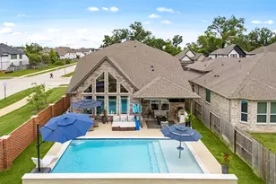 1835 Waters Branch Dr, Missouri City, TX 77459 - Photo 1