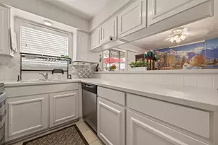 14769 Perthshire Rd, Houston, TX 77079 - Photo 12
