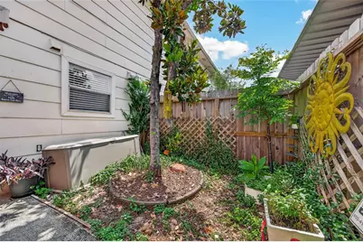 14769 Perthshire Road, Houston, TX 77079 - Photo 30