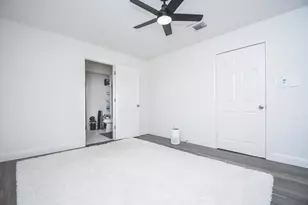 11443 Newbrook Dr, Houston, TX 77072 - Photo 16