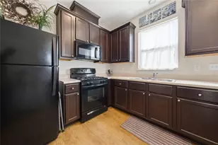 1912 55th St, Galveston, TX 77551 - Photo 8