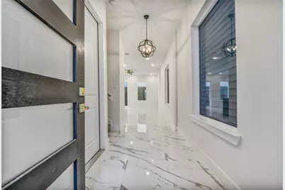 5906 Saint Augustine Street #C, Houston, TX 77021 - Photo 4