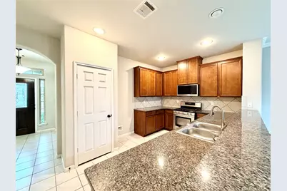 [Address not provided], Texas City, TX 77591 - Photo 4
