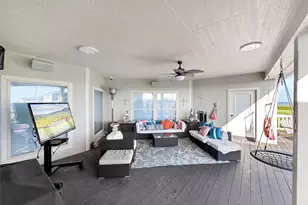 813 Pinata Dr, Crystal Beach, TX 77650 - Photo 40