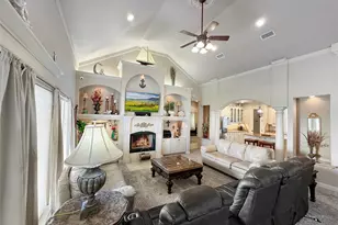 813 Pinata Dr, Crystal Beach, TX 77650 - Photo 16