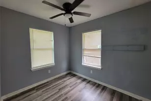 3409 Providence St, Houston, TX 77020 - Photo 12