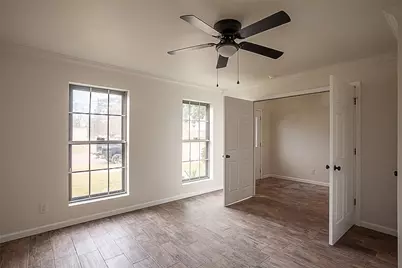 6317 Ivanhoe Lane, Beaumont, TX 77706 - Photo 4