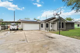 9946 Algiers Rd, Houston, TX 77041 - Photo 2