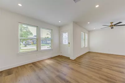 6923 Keller Street, Houston, TX 77087 - Photo 8