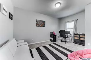 13306 Bardwall Lake Ct, Houston, TX 77044 - Photo 34