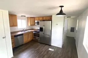 933 S Pine Lake Rd, Montgomery, TX 77316 - Photo 1