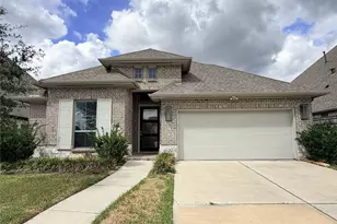 9307 Crescent Mill Dr, Missouri City, TX 77459 - Photo 2