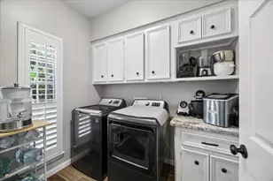 2411 Kings Lodge Dr, Kingwood, TX 77345 - Photo 28