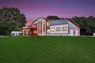 2531 S Cherry St, Tomball, TX 77375 - Photo 34