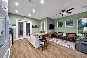 2531 S Cherry St, Tomball, TX 77375 - Photo 30