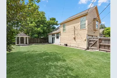 5747 Fontenelle Drive, Houston, TX 77035 - Photo 14